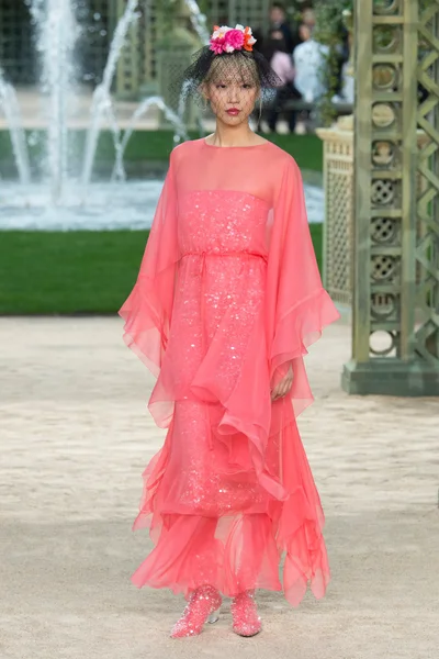 Look 38